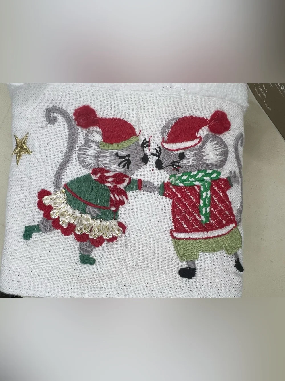 Brand New-Glitz & Glimmer Christmas Mice Hand Towels-Set of 2